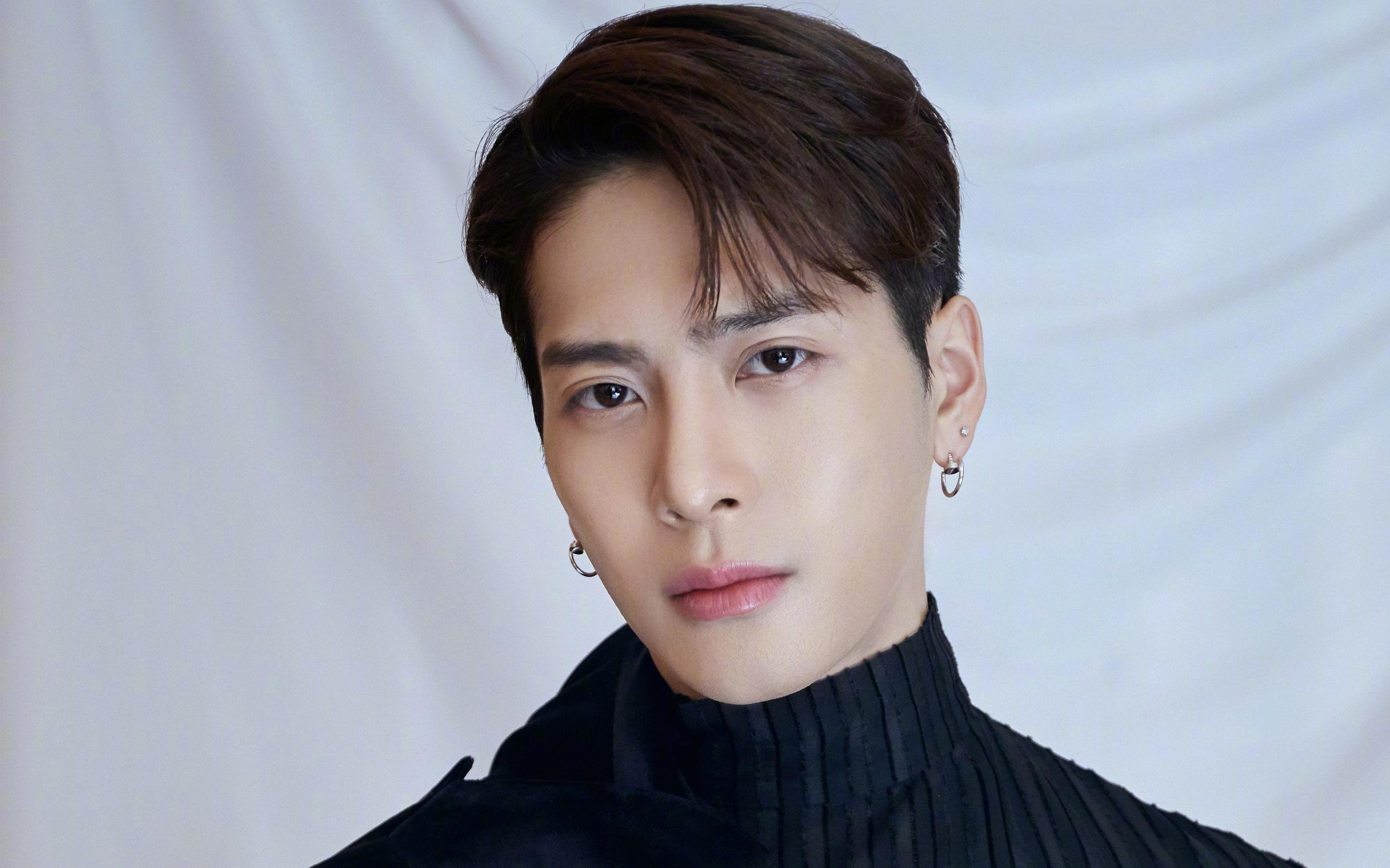 开云网页版登录入口-伊朗队雪地滑跪庆祝进球，冻掉了膝盖套，伊朗滑雪胜地