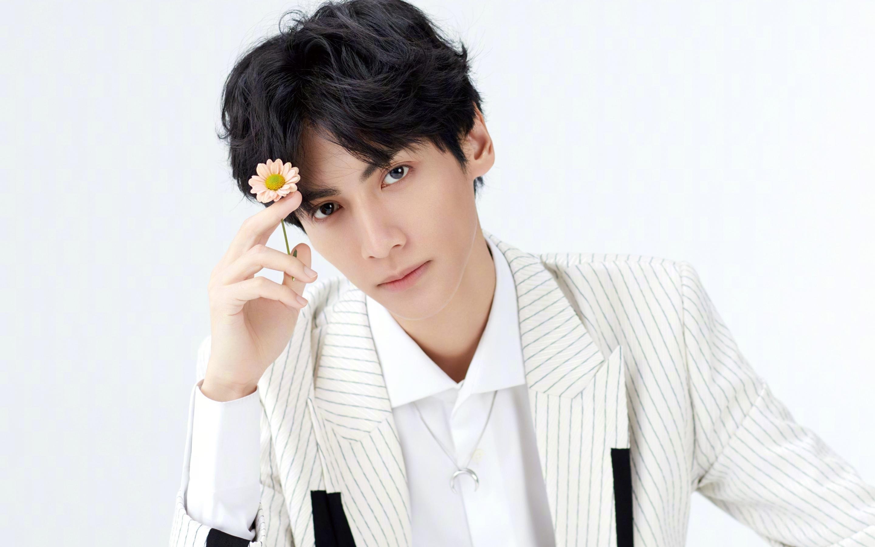 南特青训新秀未来不可限量,潜力迅速崭露头角,南特集团