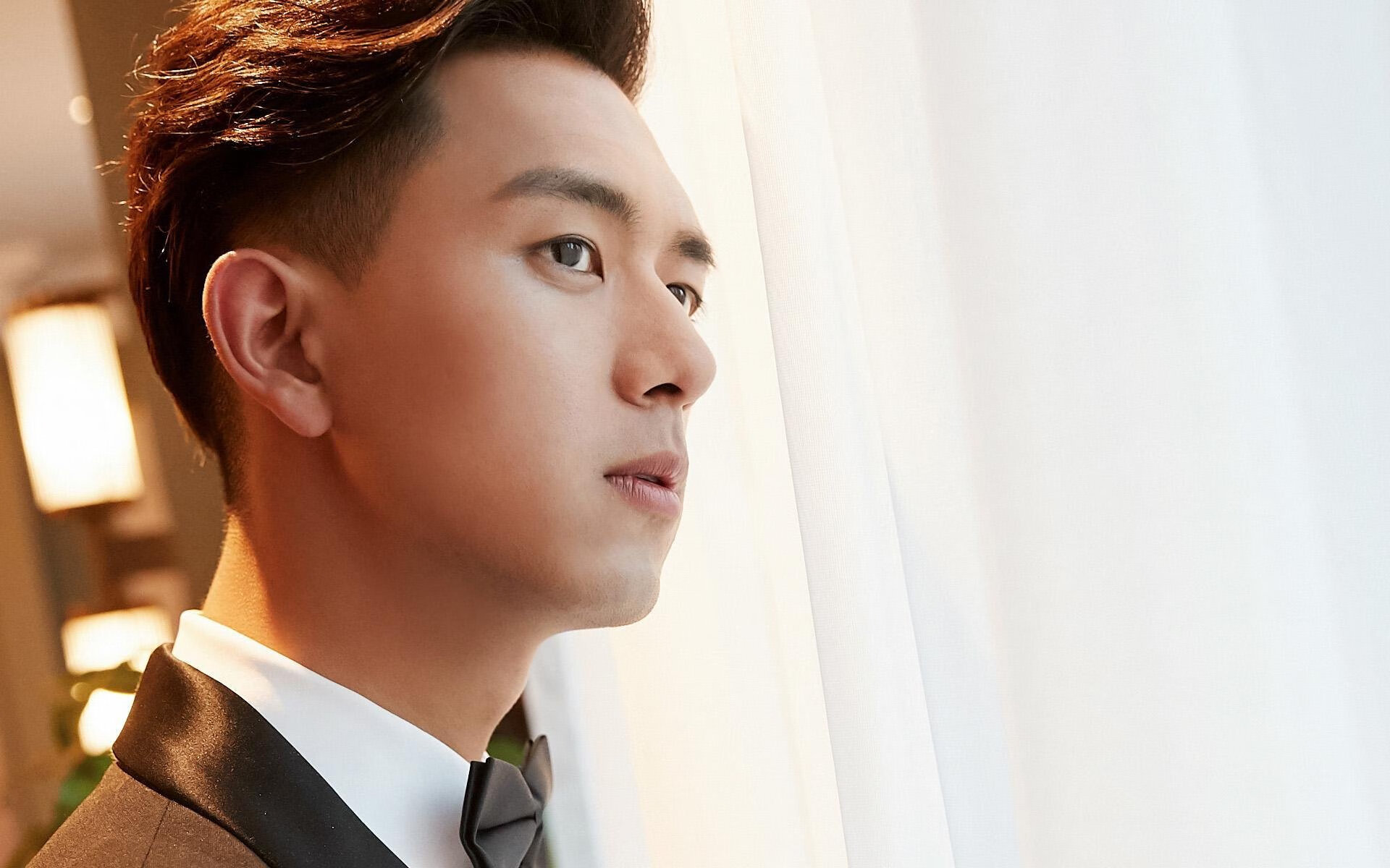 字母哥怒砍三十八分雄鹿胜,字母哥因伤早退雄鹿惨败 老鹰主场过关扳成2-2