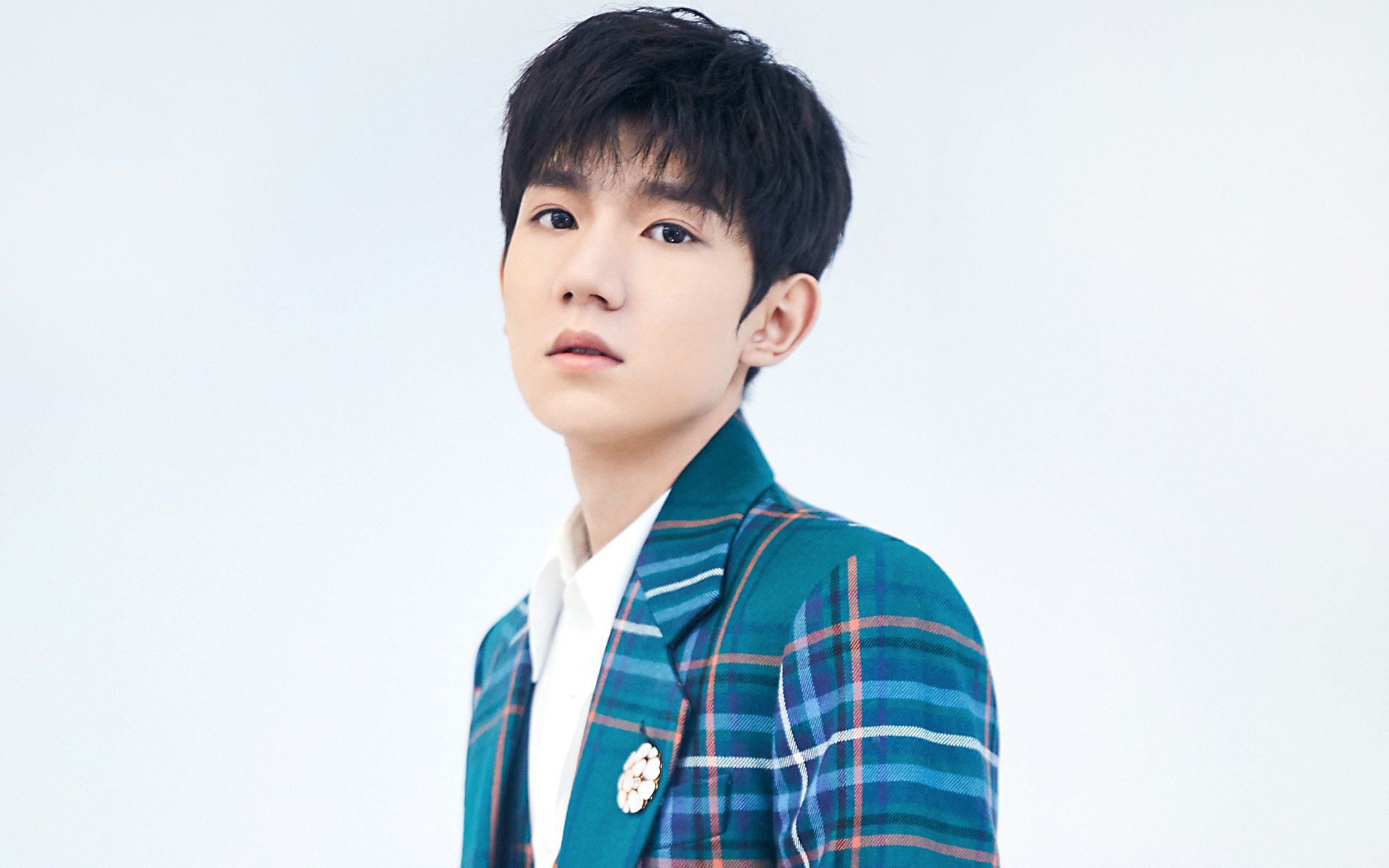 西班牙队神勇发挥,取得惊人胜利,西班牙队神勇发挥,取得惊人胜利