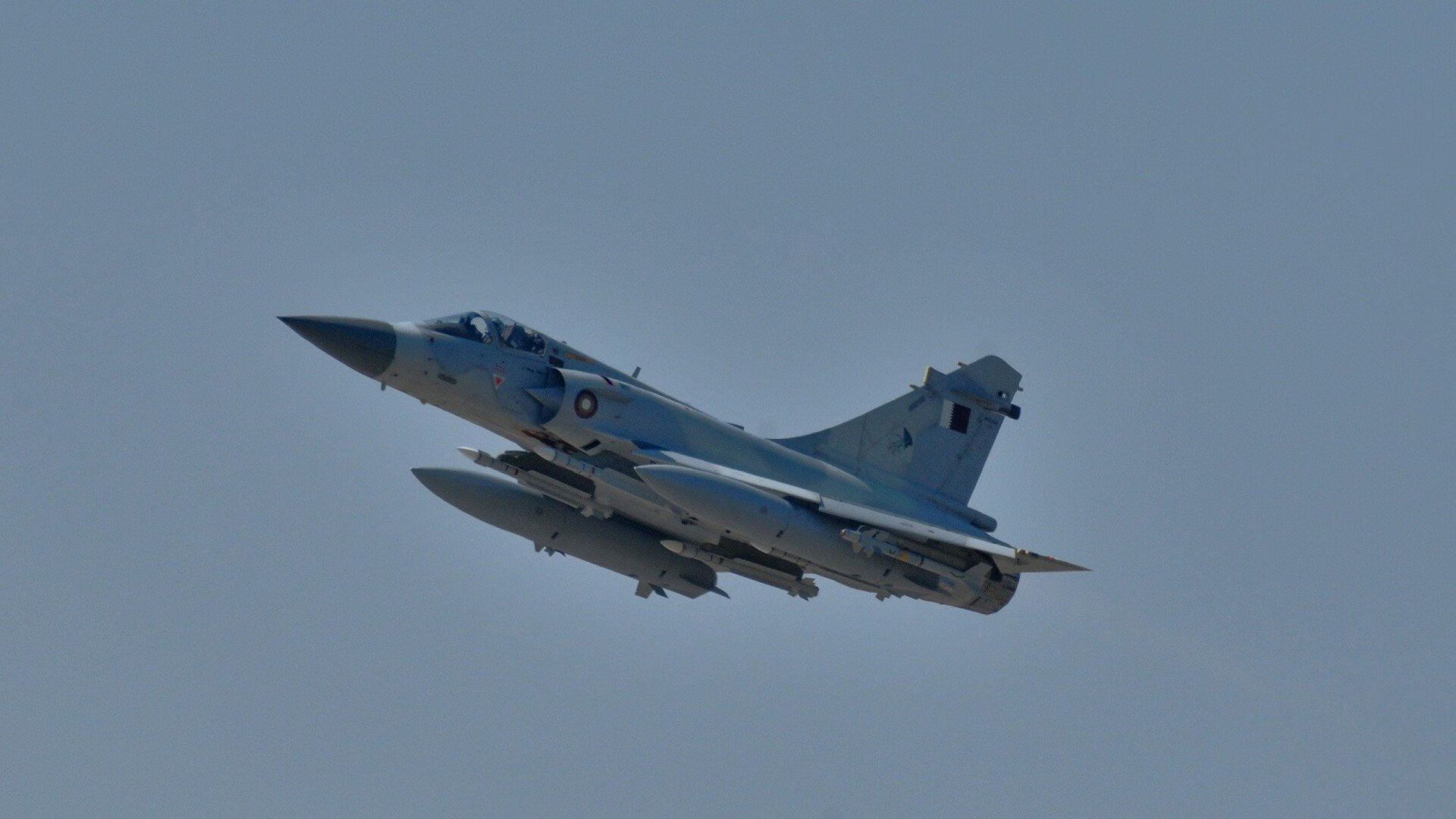 球队是否更偏好在主场使用复杂阵型结构,球队在主场有什么优势