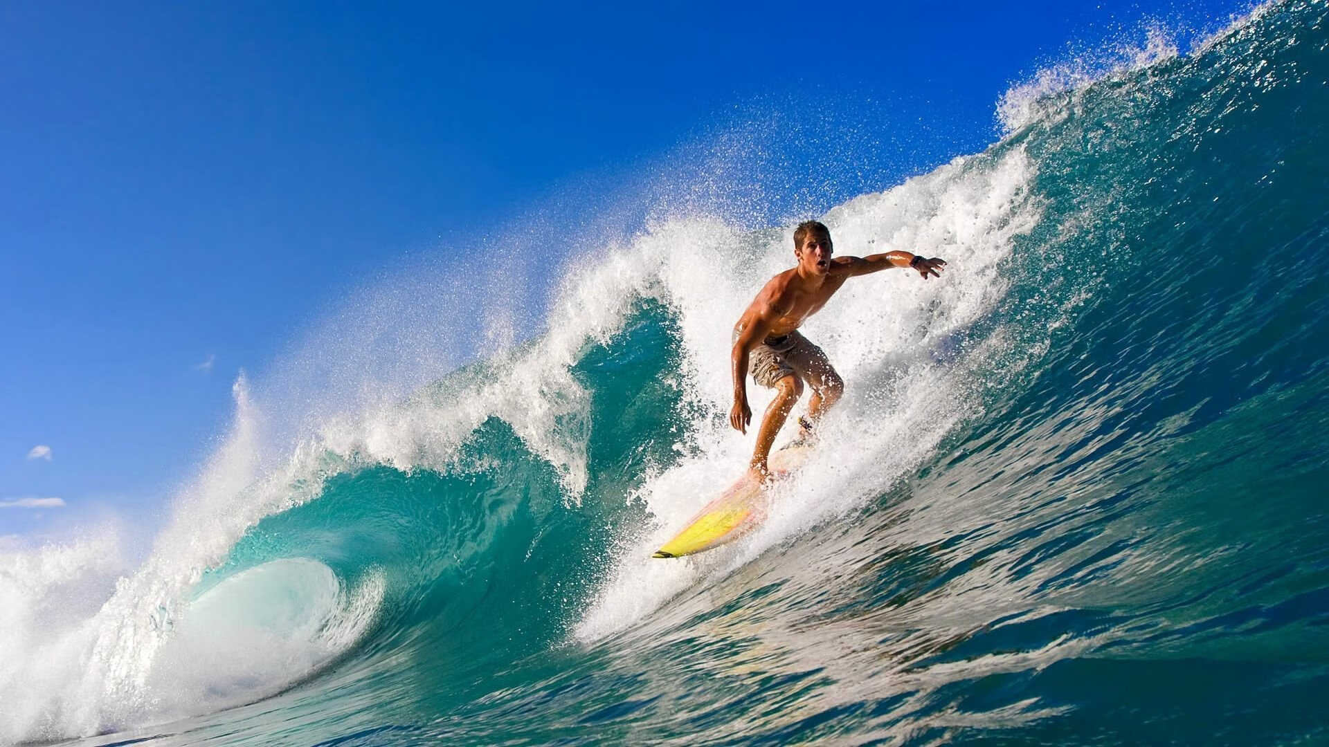 里昂年轻球员上演关键绝杀时刻，里昂著名球员